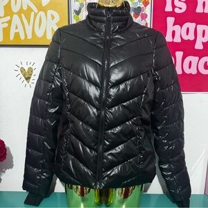New Live Love Dream Women’s Puffer Jacket - Size S/P - Black - Winter Warm Up